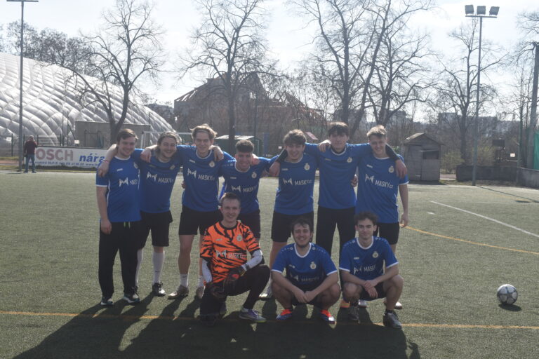 AFK Hladinka vs Fc Volya 1:4