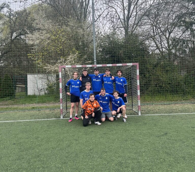 AFK Hladinka vs Profesoři 2:5